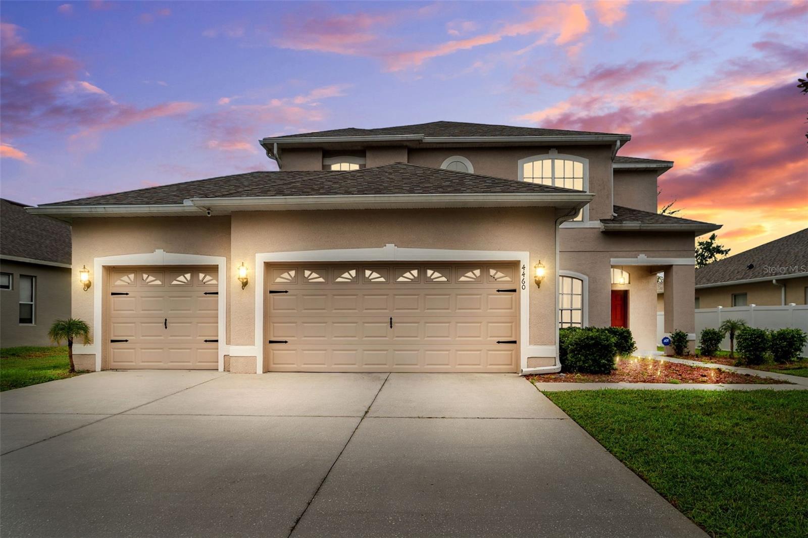 Single Family Residence em SPRING HILL, FL - Daniel Dourado
