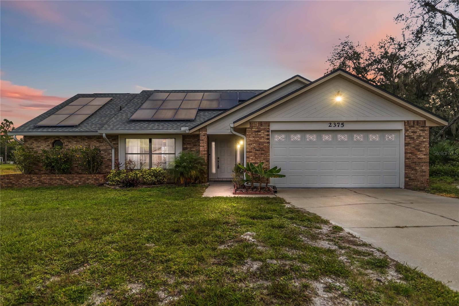Single Family Residence in DELTONA, FL - Daniel Dourado
