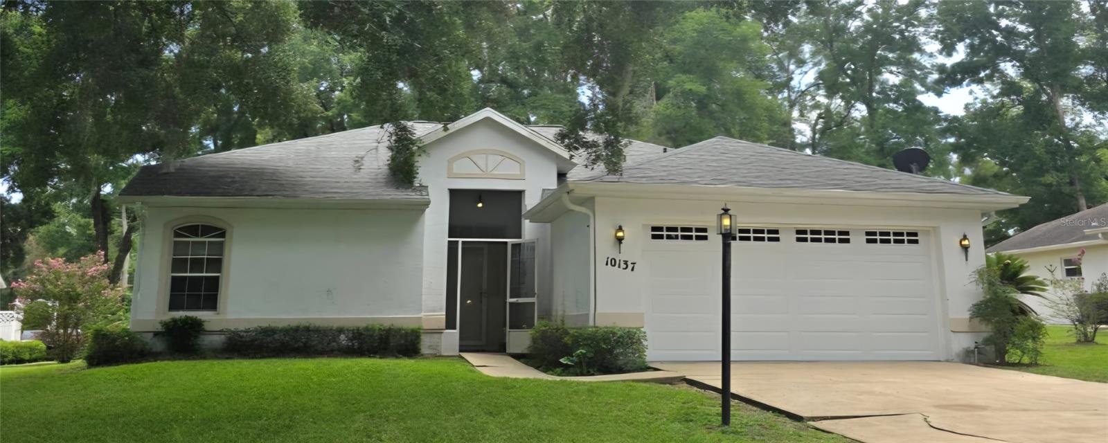 Single Family Residence em DUNNELLON, FL - Daniel Dourado