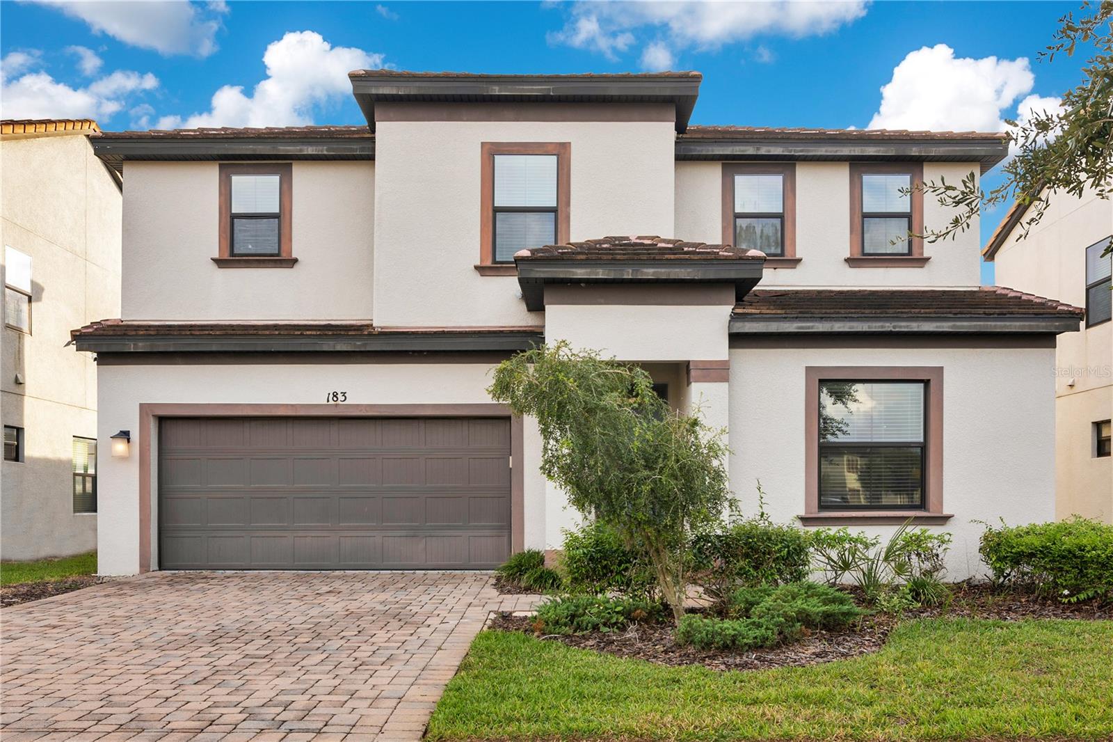 Single Family Residence in HAINES CITY, FL - Daniel Dourado