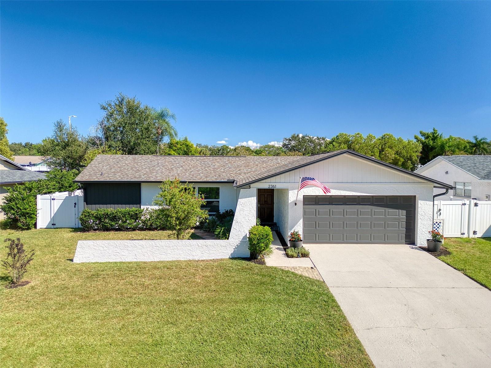 Single Family Residence em CLEARWATER, FL - Daniel Dourado