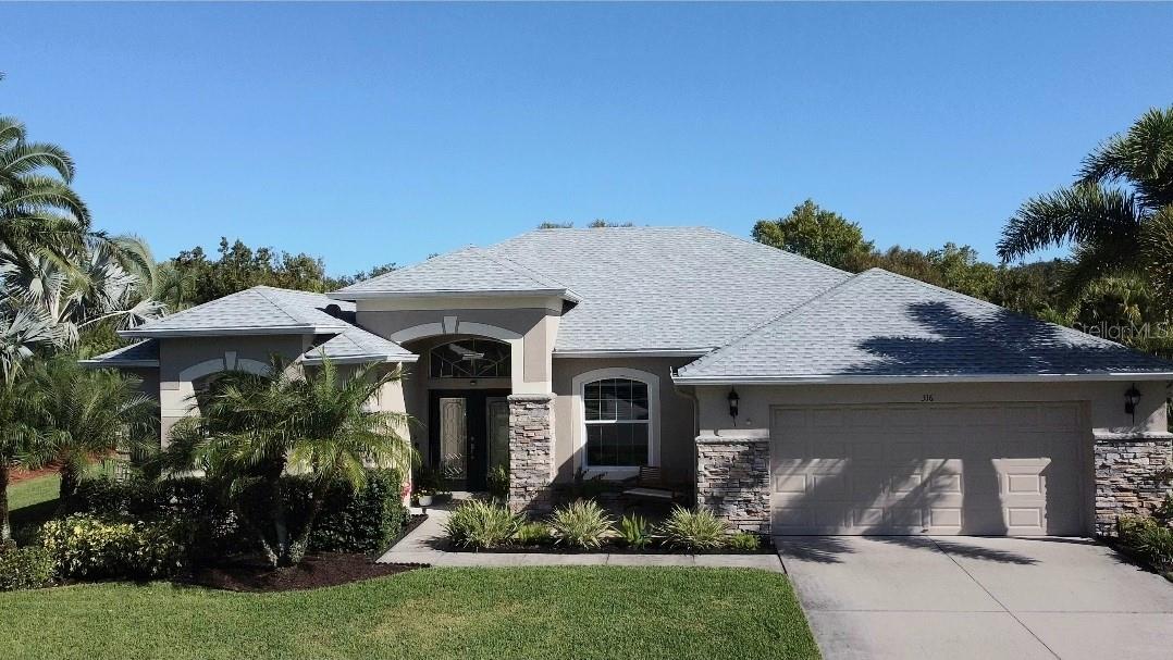 Single Family Residence in APOLLO BEACH, FL - Daniel Dourado