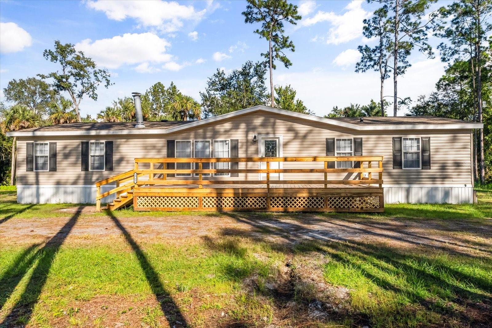 Manufactured Home em GENEVA, FL - Daniel Dourado