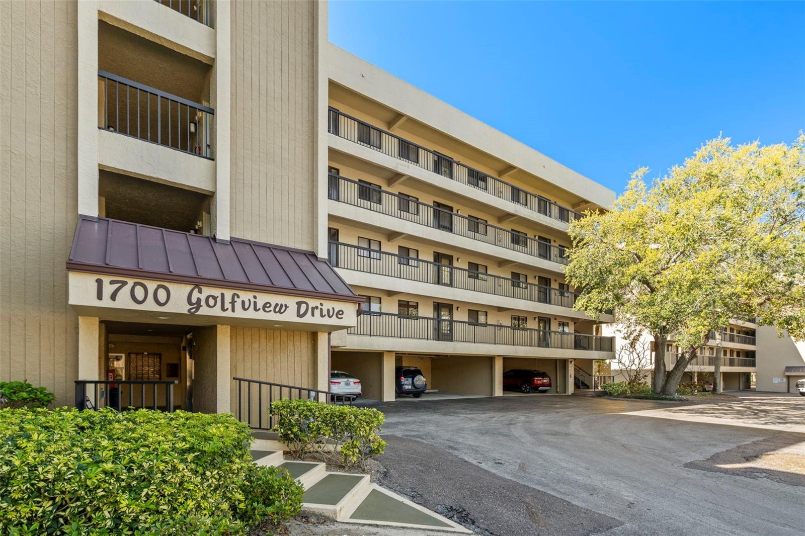 Condominium em TARPON SPRINGS, FL - Daniel Dourado