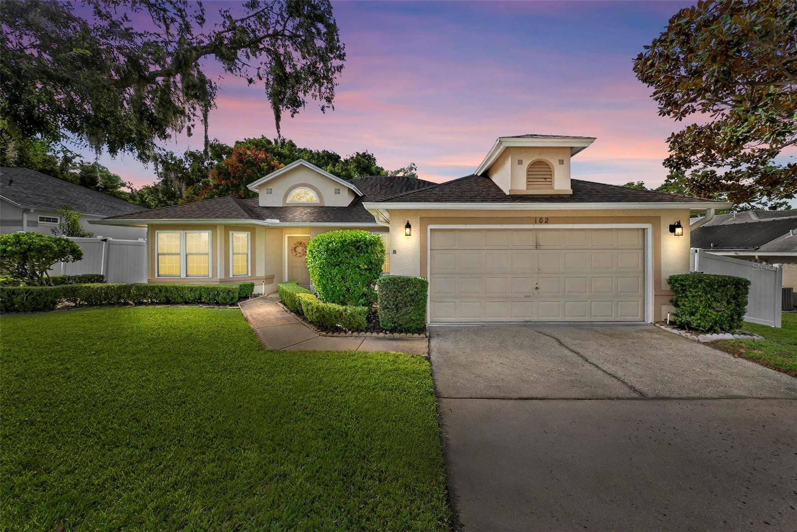 Single Family Residence em EUSTIS, FL - Daniel Dourado