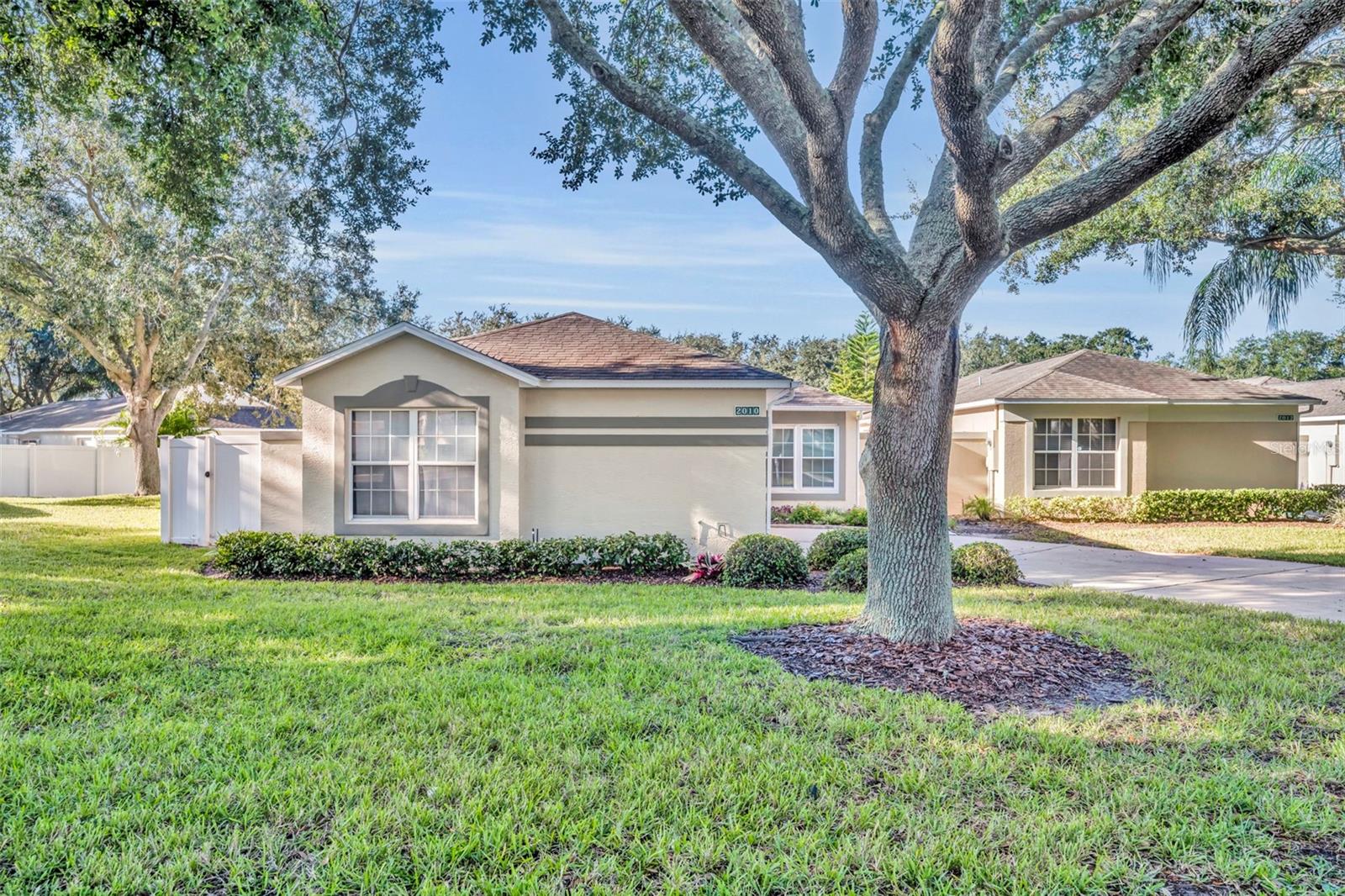 Single Family Residence em CLERMONT, FL - Daniel Dourado