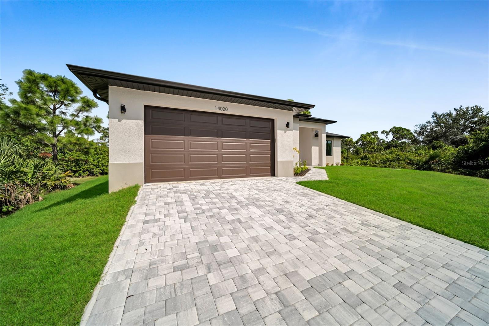 Single Family Residence em PORT CHARLOTTE, FL - Daniel Dourado