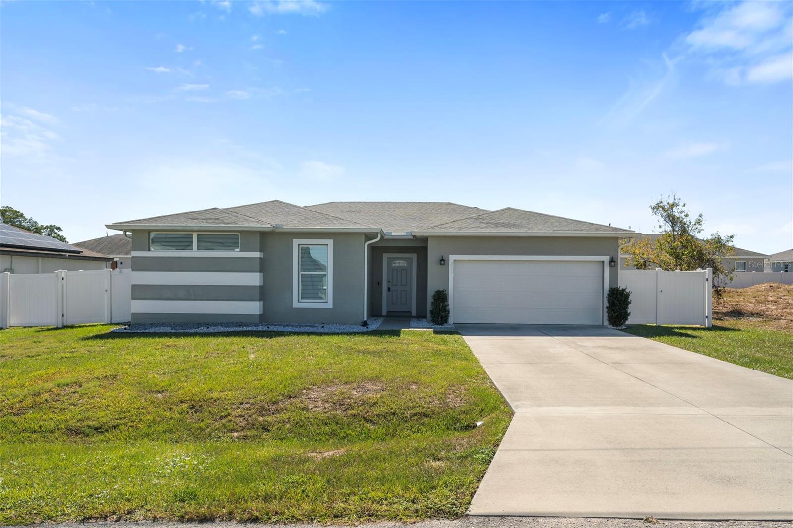 Single Family Residence em KISSIMMEE, FL - Daniel Dourado