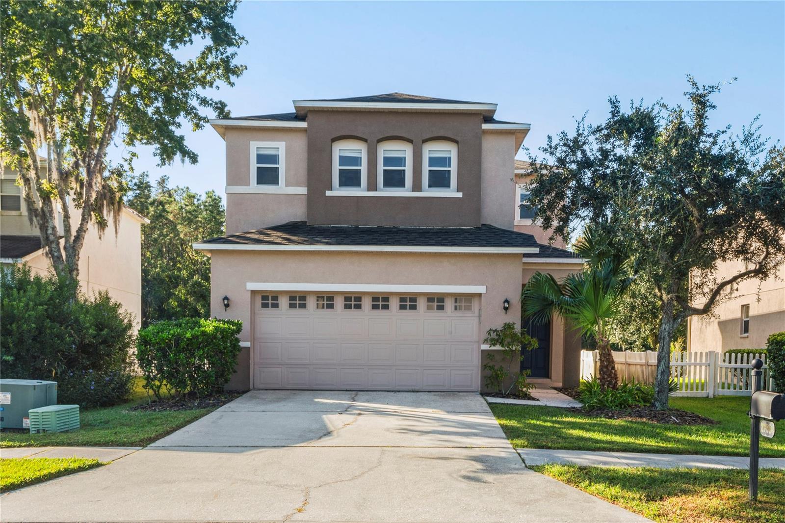 Single Family Residence em WESLEY CHAPEL, FL - Daniel Dourado