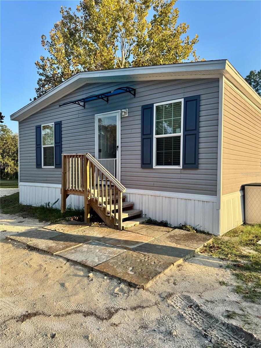 Manufactured Home in HIGH SPRINGS, FL - Daniel Dourado