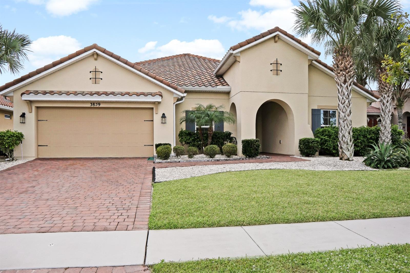 Single Family Residence em KISSIMMEE, FL - Daniel Dourado