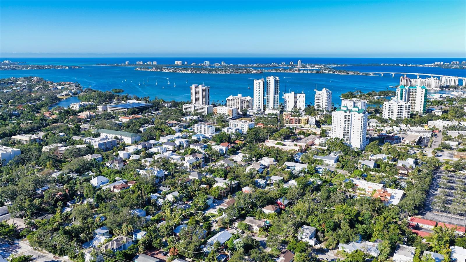 Single Family Residence em SARASOTA, FL - Daniel Dourado