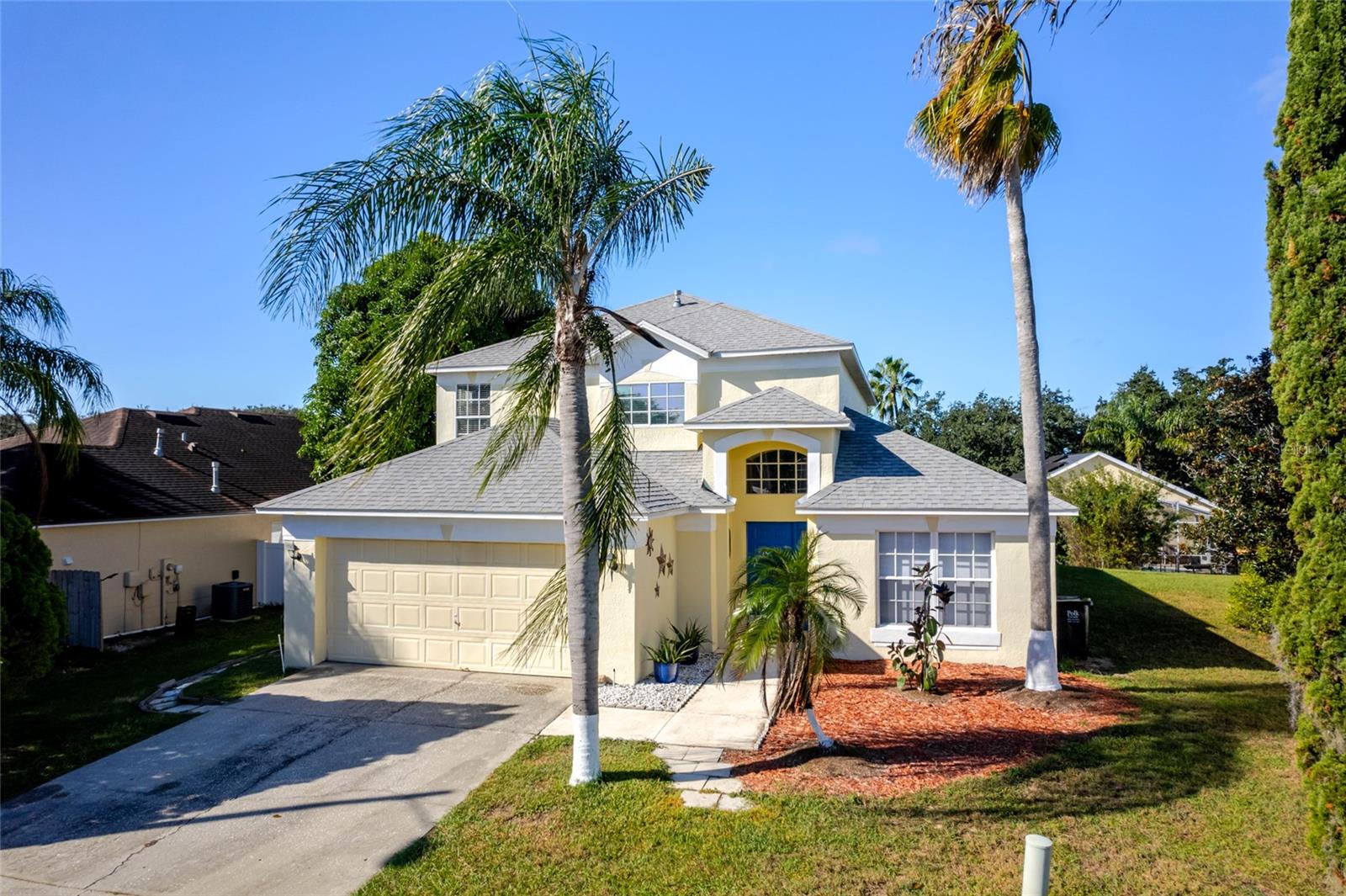 Single Family Residence em DAVENPORT, FL - Daniel Dourado