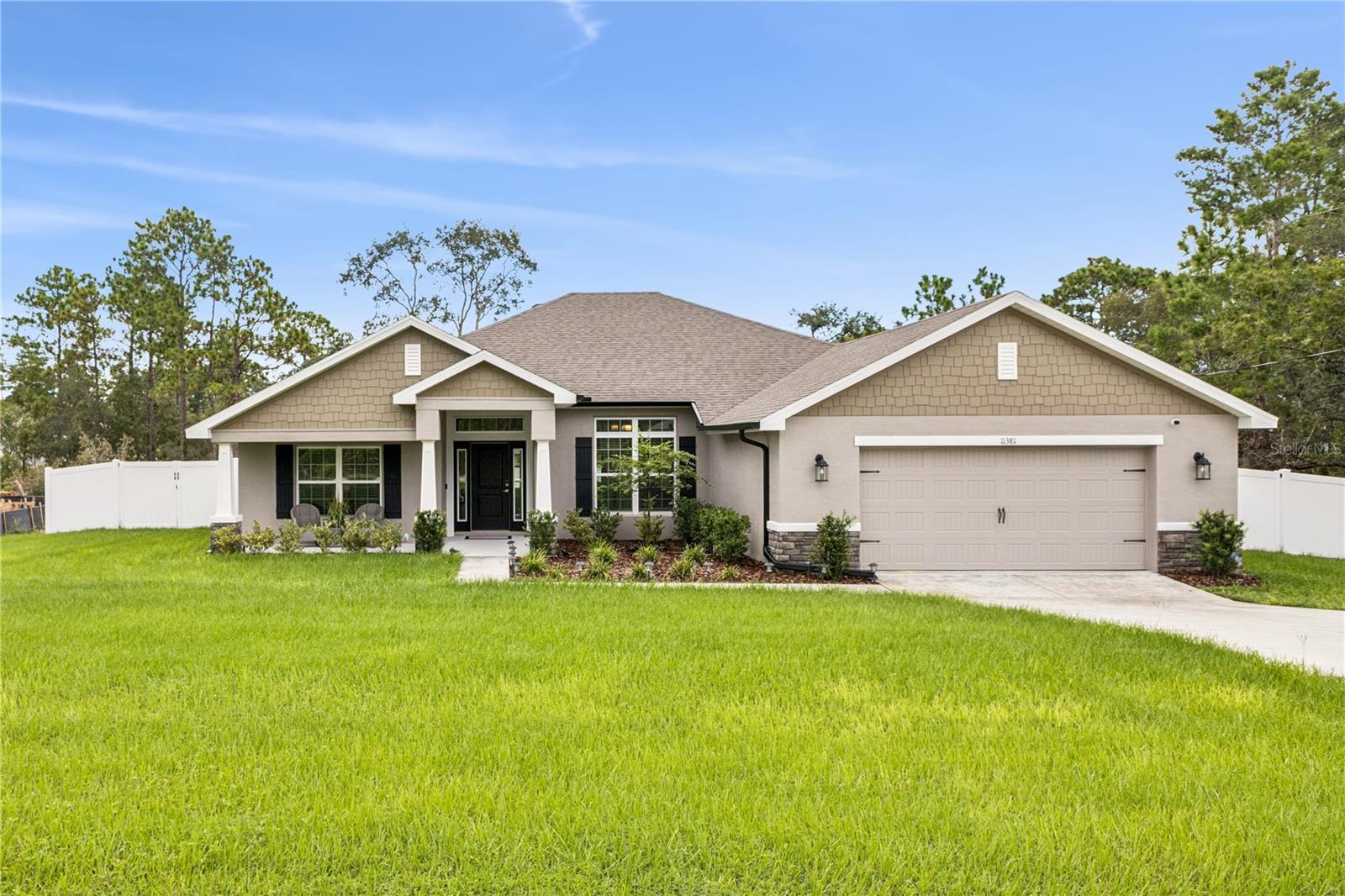 Single Family Residence in BROOKSVILLE, FL - Daniel Dourado