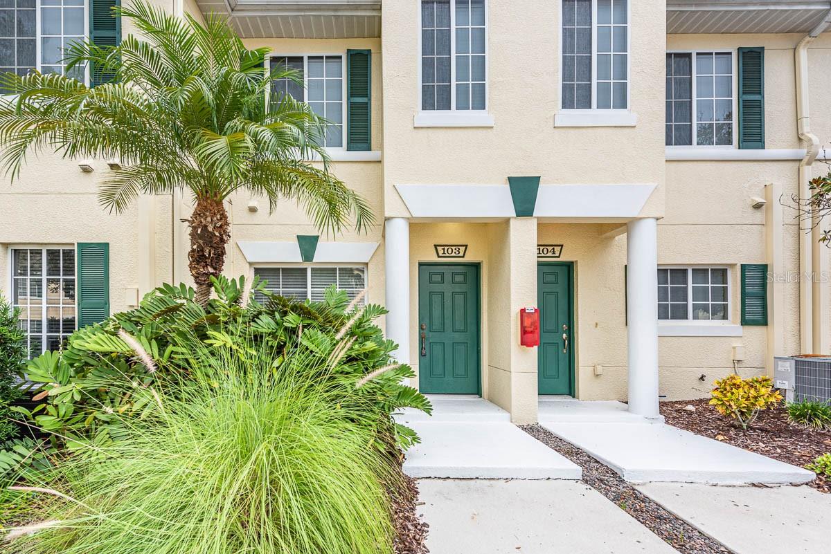 Townhouse in BRADENTON, FL - Daniel Dourado