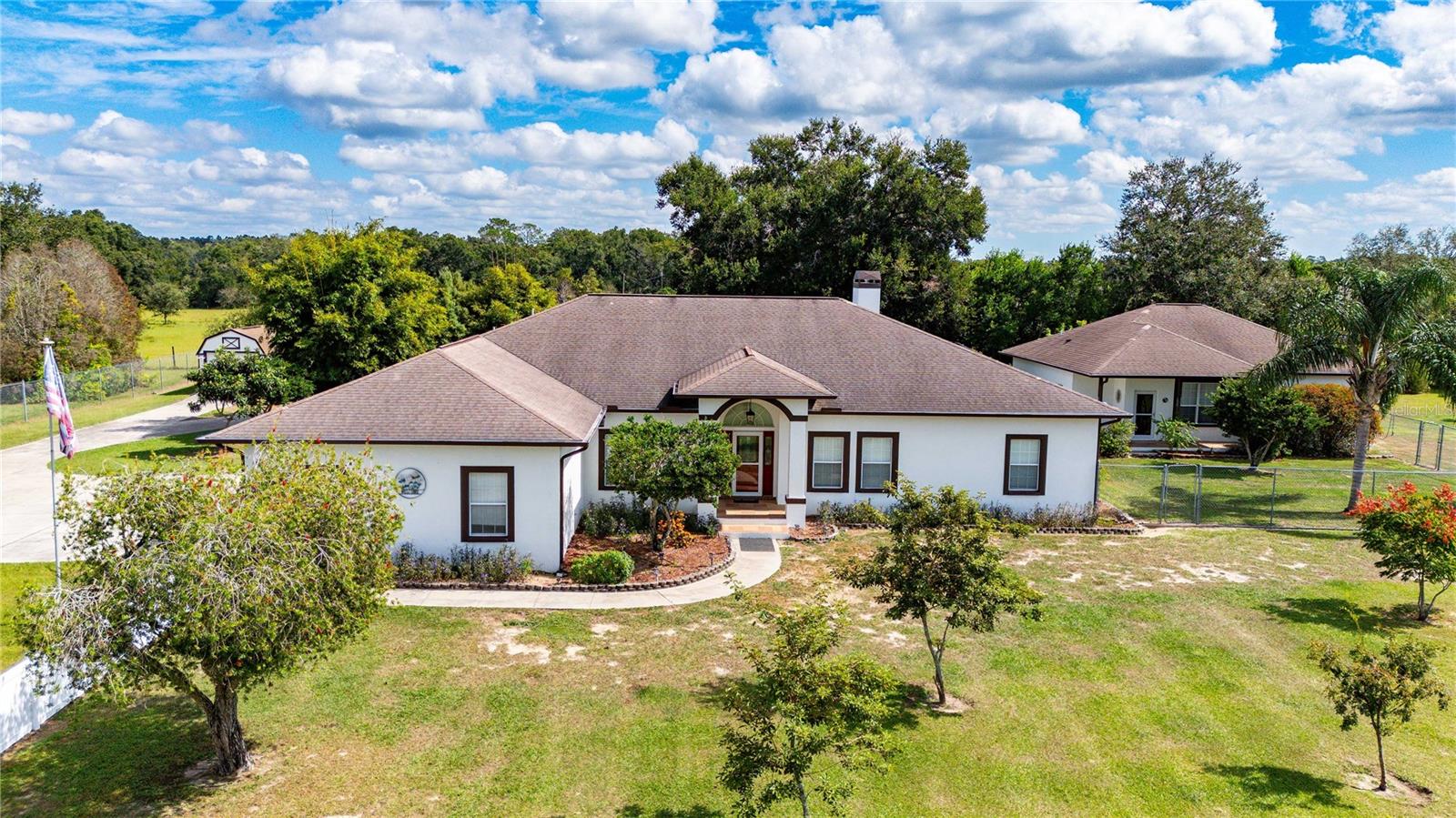 Single Family Residence em DADE CITY, FL - Daniel Dourado