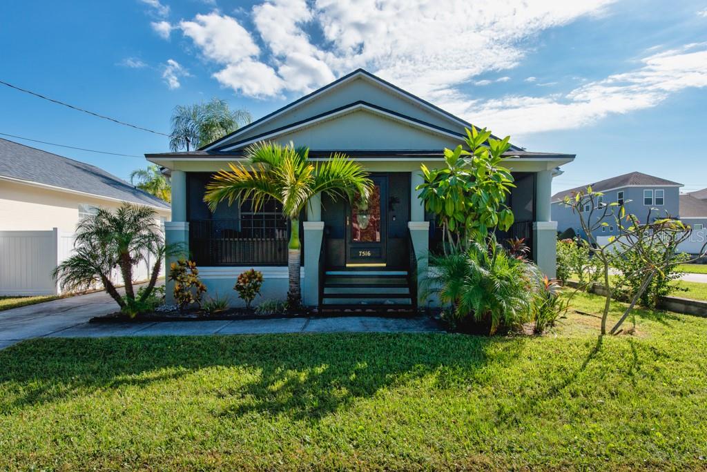 Single Family Residence em TAMPA, FL - Daniel Dourado