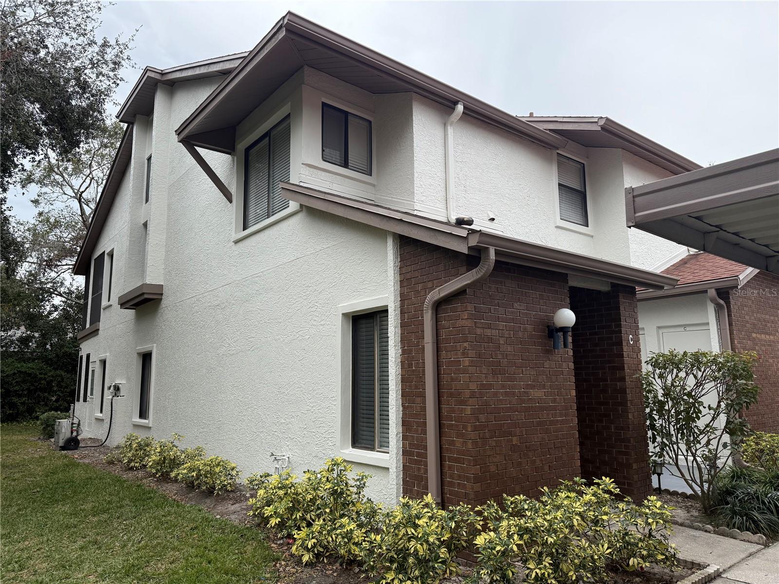 Condominium em SAFETY HARBOR, FL - Daniel Dourado