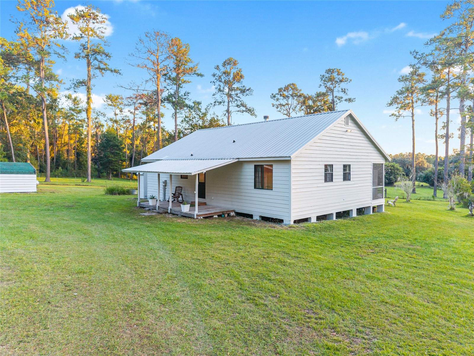 Single Family Residence em ALACHUA, FL - Daniel Dourado