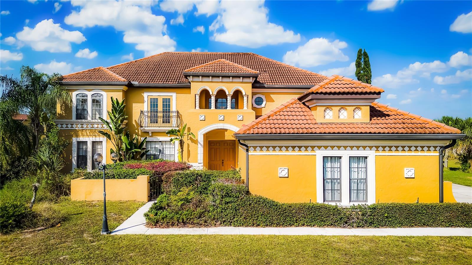 Single Family Residence em EUSTIS, FL - Daniel Dourado