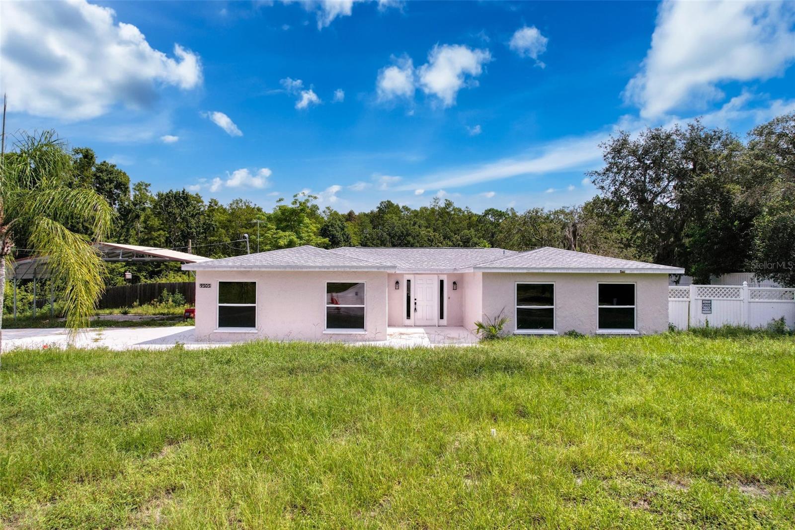 Single Family Residence em NEW PORT RICHEY, FL - Daniel Dourado