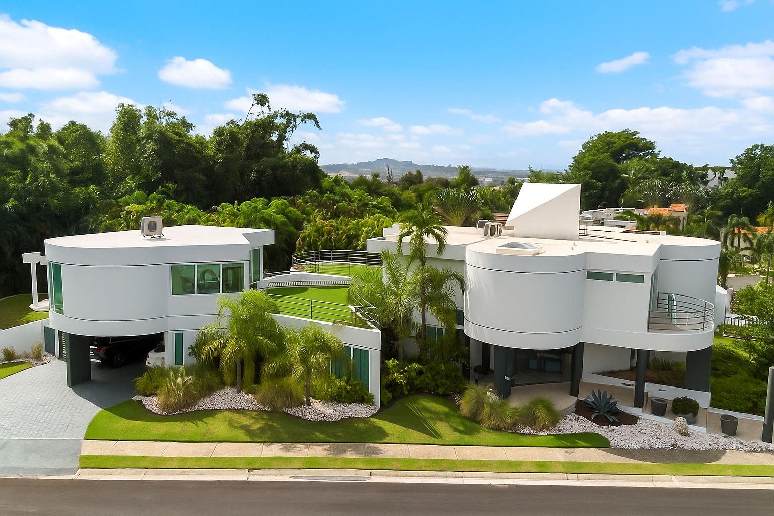 Single Family Residence em GUAYNABO, PR - Daniel Dourado