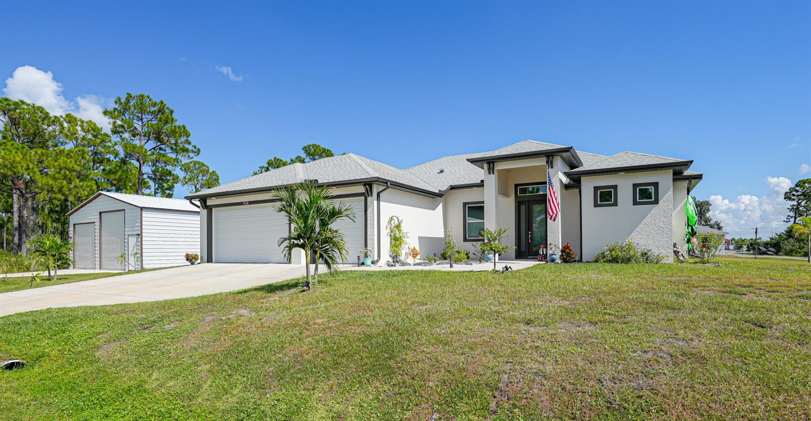 Single Family Residence em PUNTA GORDA, FL - Daniel Dourado