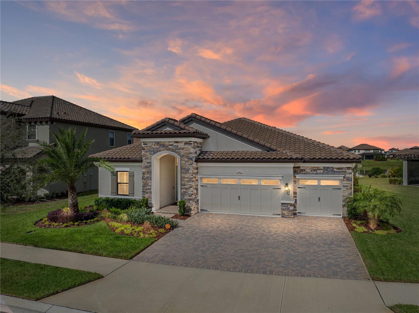 Single Family Residence em SAN ANTONIO, FL - Daniel Dourado