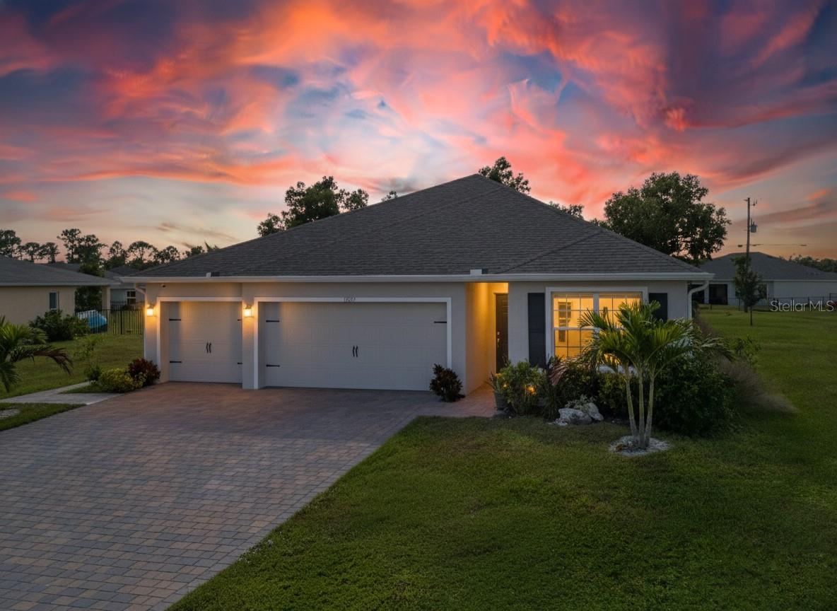 Single Family Residence em PUNTA GORDA, FL - Daniel Dourado