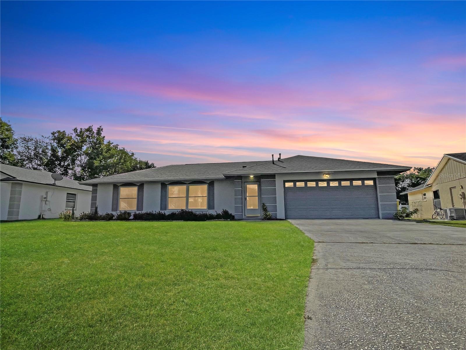 Single Family Residence em KISSIMMEE, FL - Daniel Dourado