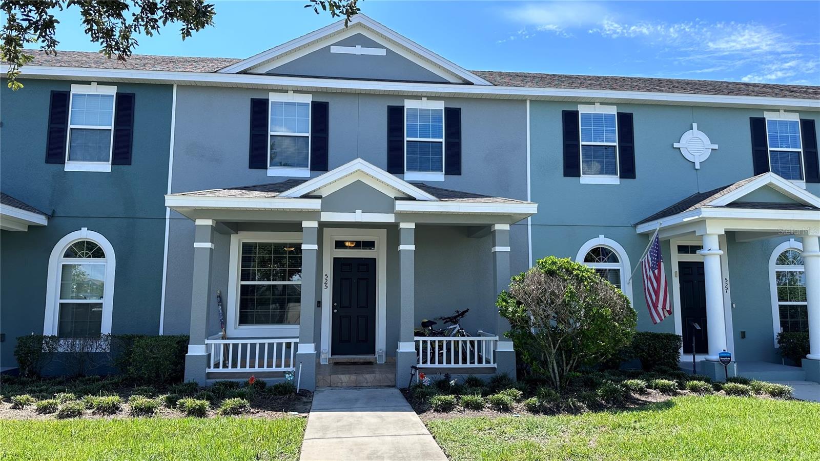 Townhouse in GROVELAND, FL - Daniel Dourado