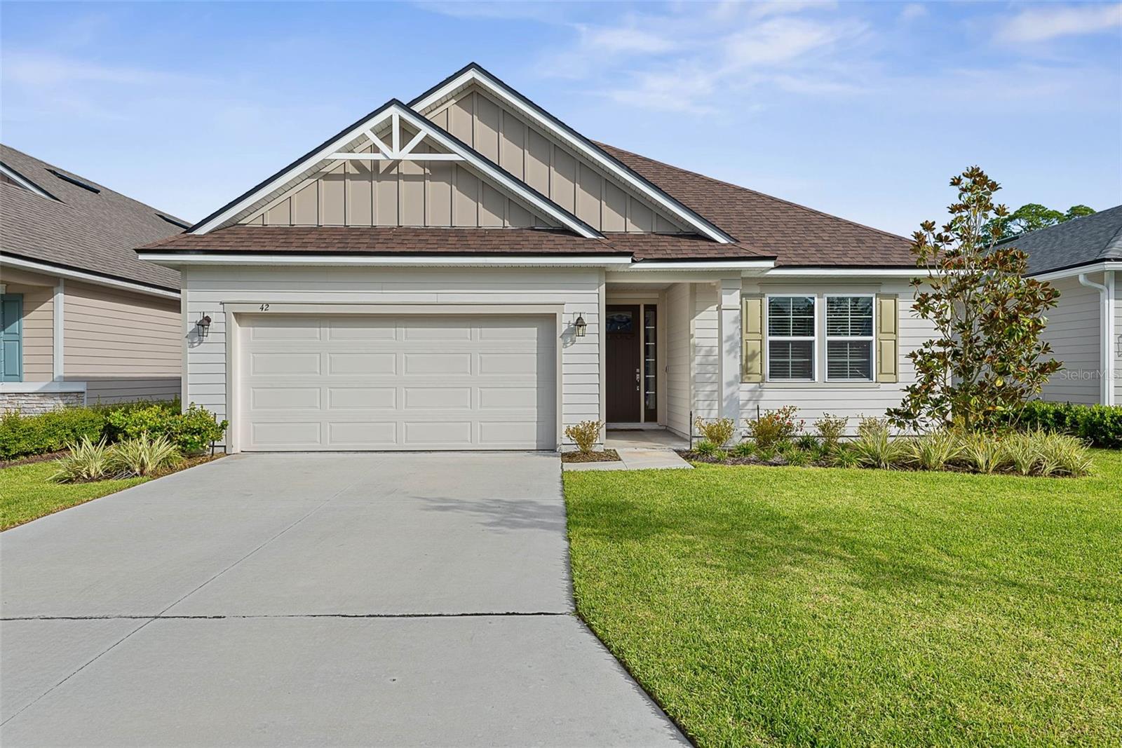 Single Family Residence in PALM COAST, FL - Daniel Dourado