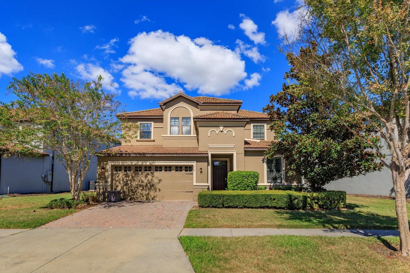 Single Family Residence em DAVENPORT, FL - Daniel Dourado