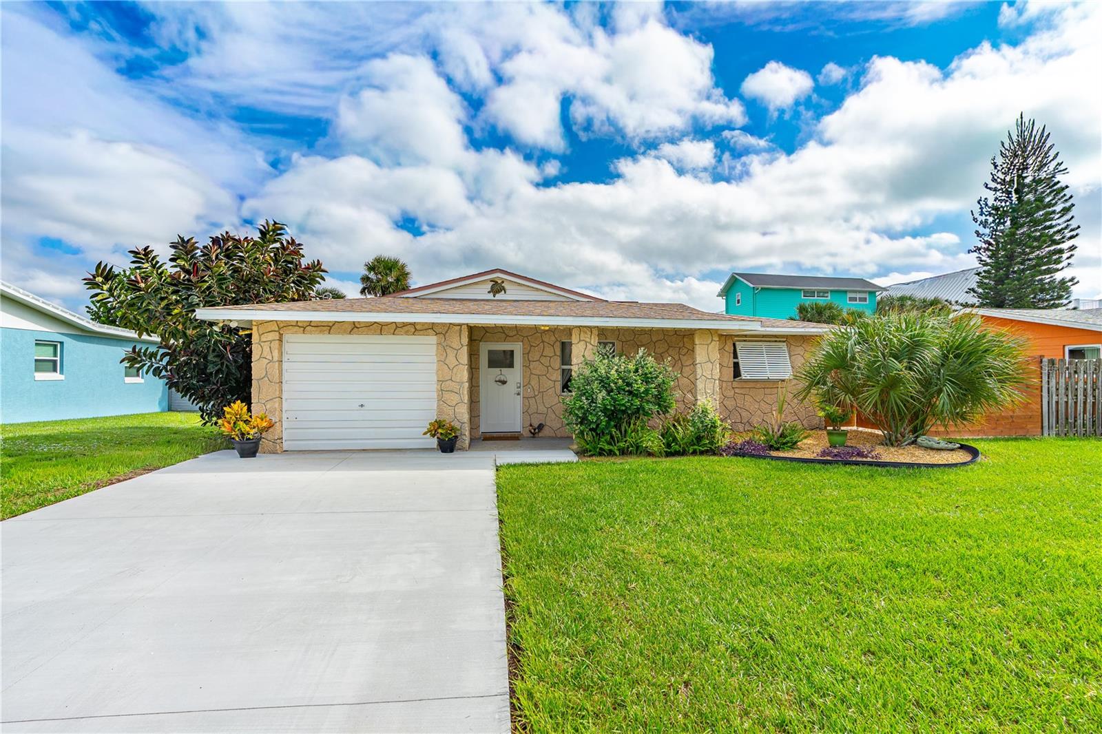 Single Family Residence em PORT ORANGE, FL - Daniel Dourado