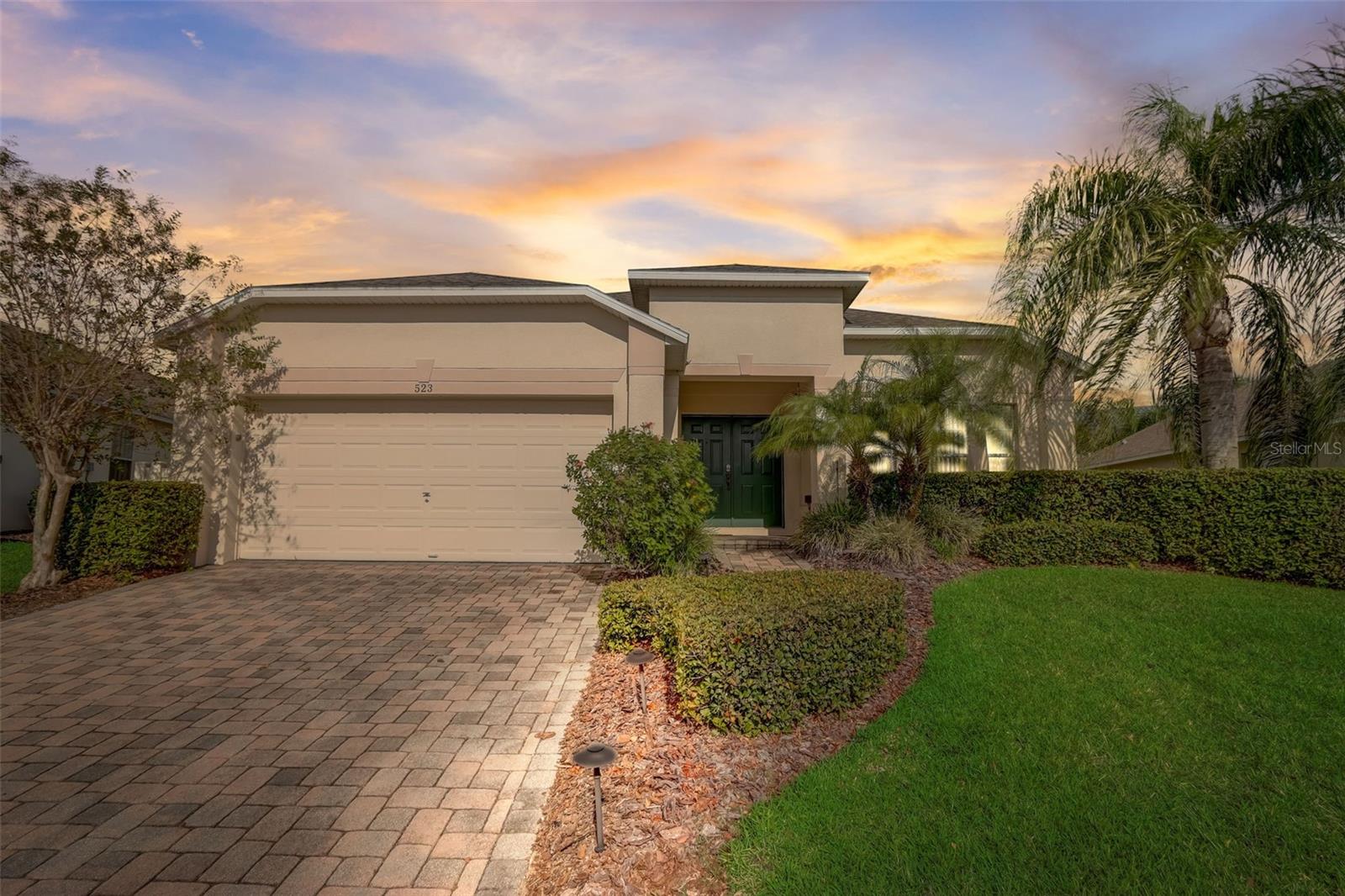 Single Family Residence em DAVENPORT, FL - Daniel Dourado