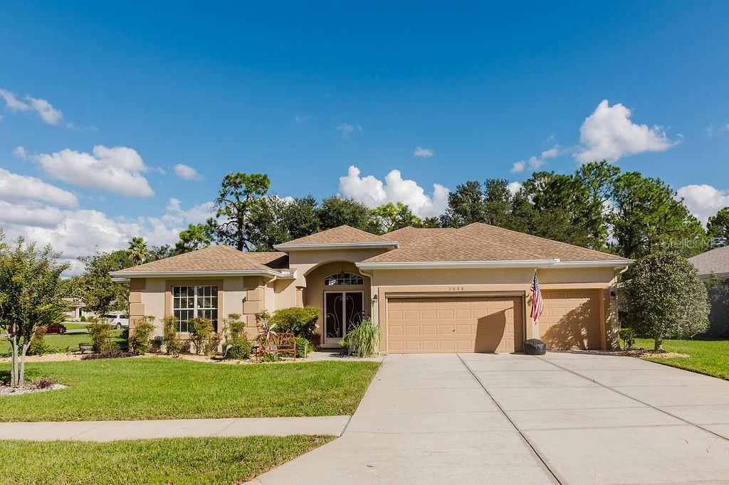 Single Family Residence em SPRING HILL, FL - Daniel Dourado