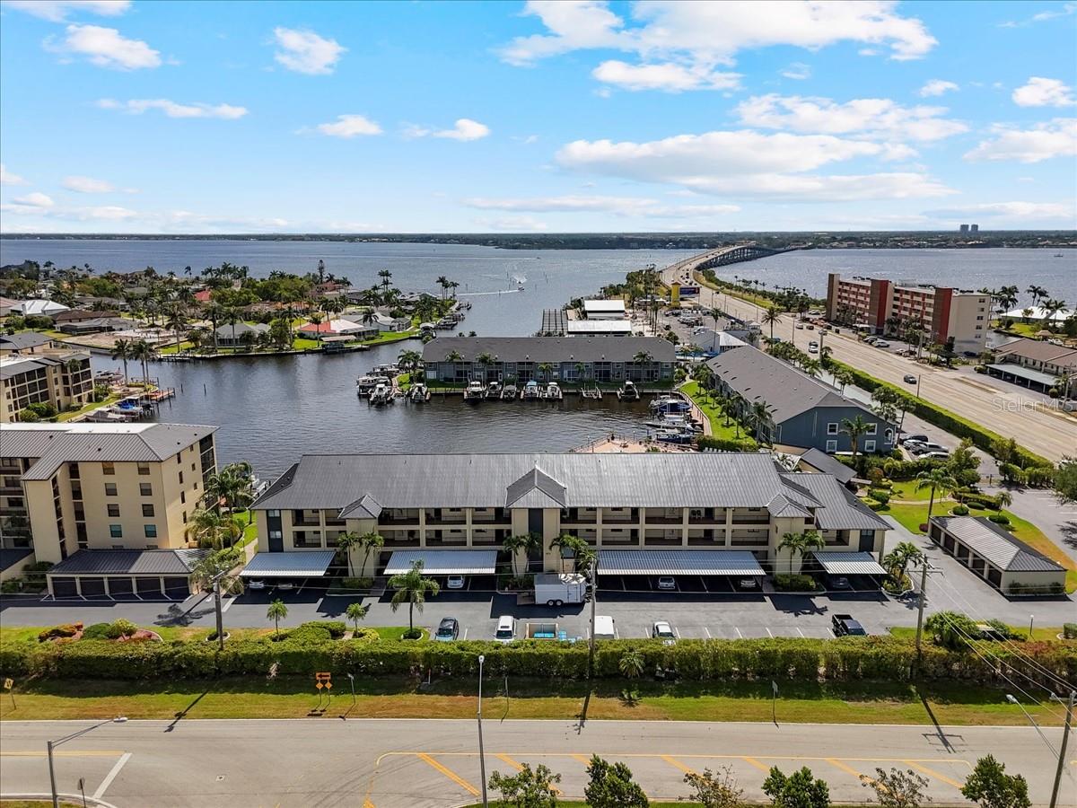 Condominium in CAPE CORAL, FL - Daniel Dourado