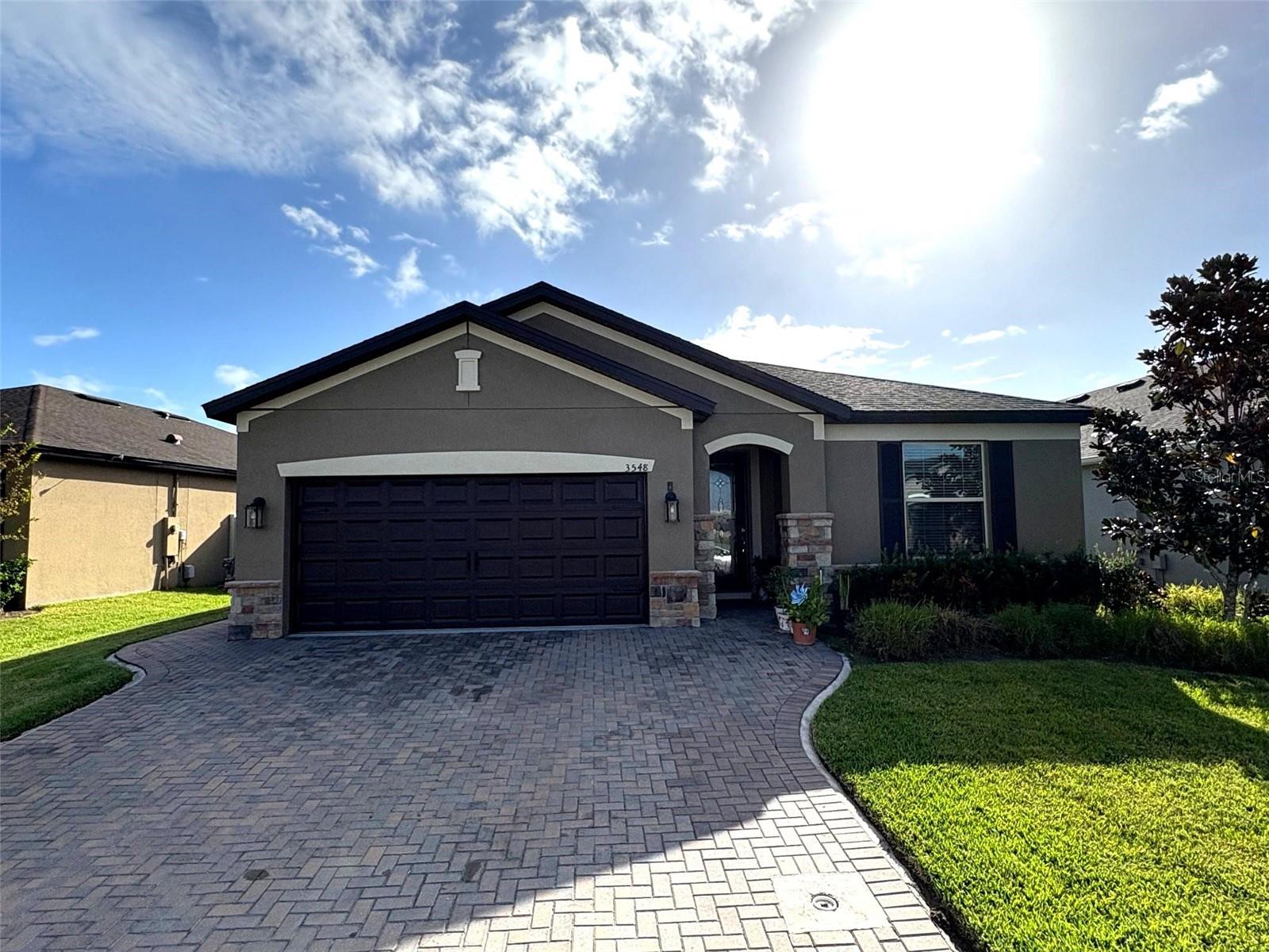 Single Family Residence em ST CLOUD, FL - Daniel Dourado