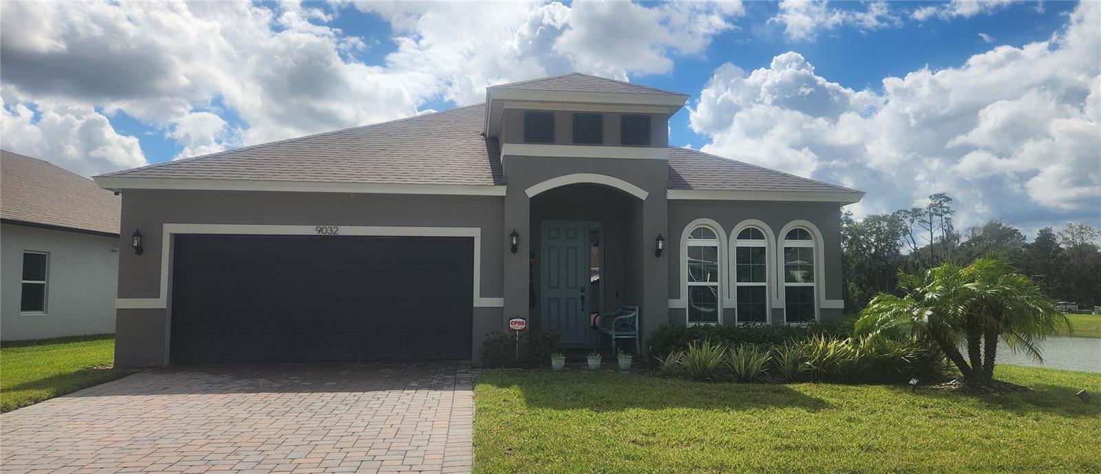 Single Family Residence in DELAND, FL - Daniel Dourado