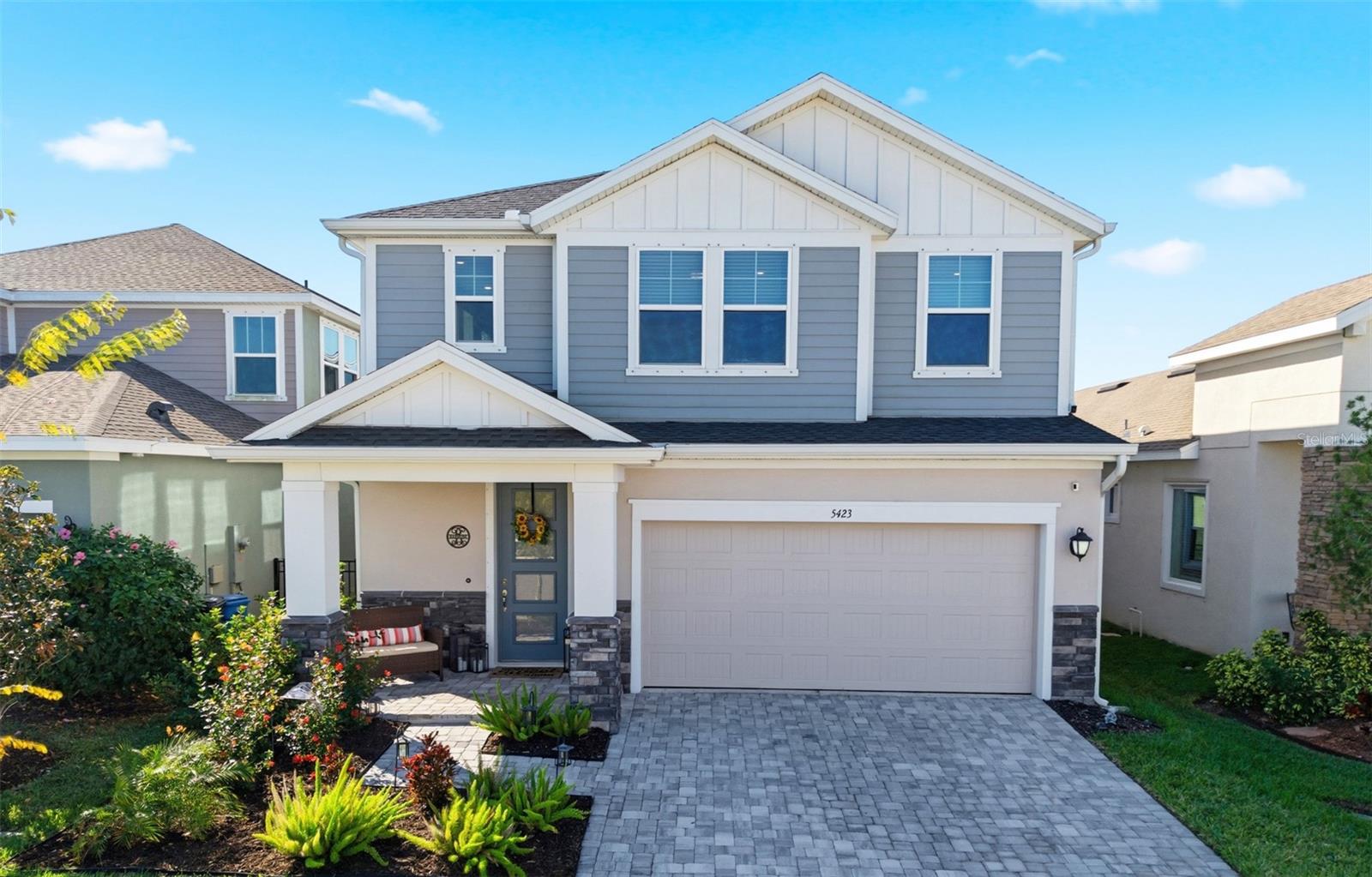 Single Family Residence in APOLLO BEACH, FL - Daniel Dourado