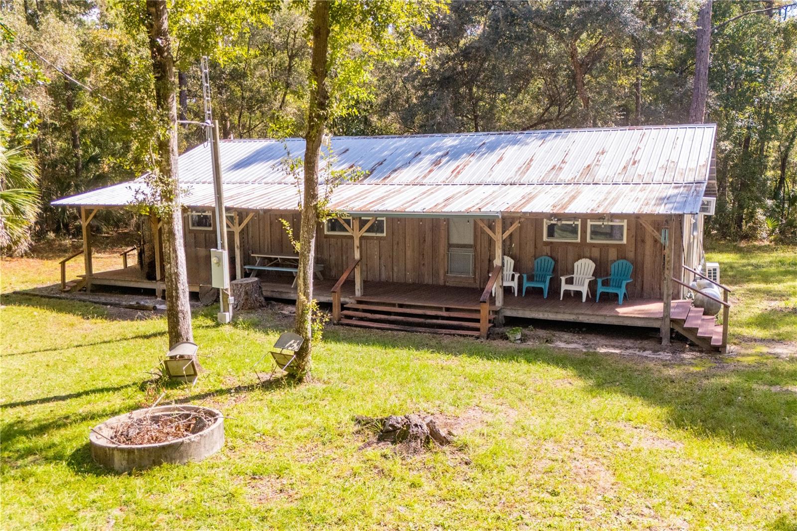 Single Family Residence em CEDAR KEY, FL, FL - Daniel Dourado