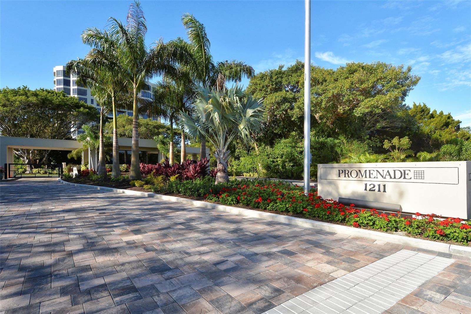 Condominium in LONGBOAT KEY, FL - Daniel Dourado