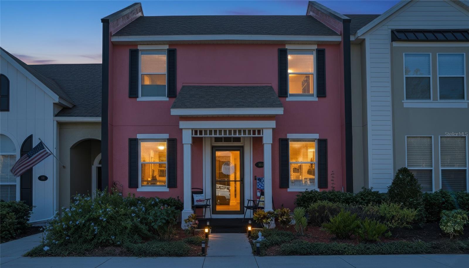 Townhouse in DELAND, FL - Daniel Dourado