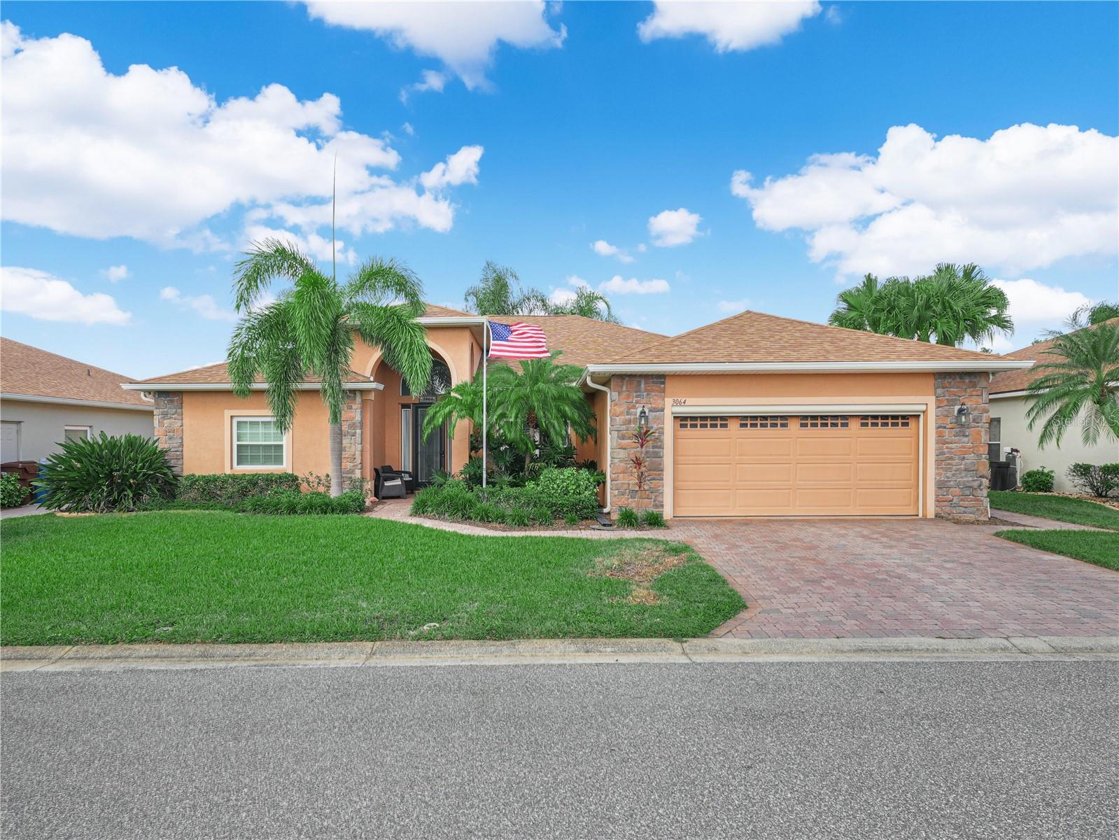 Single Family Residence em LAKE WALES, FL - Daniel Dourado