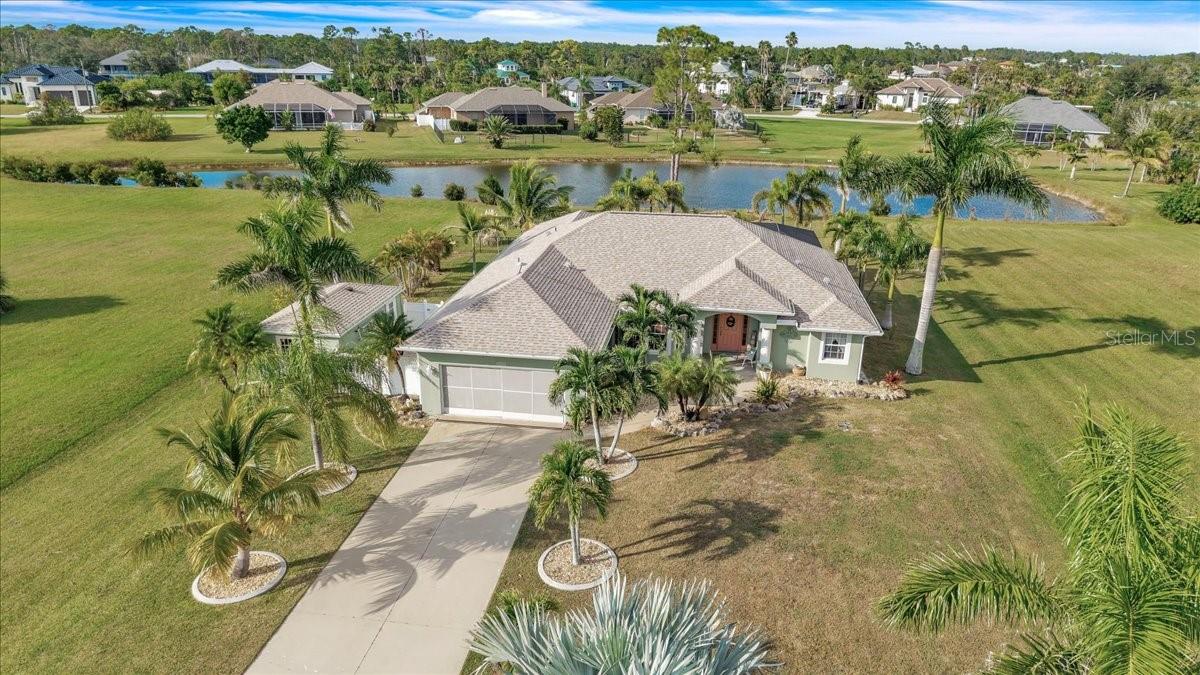 Single Family Residence em PORT CHARLOTTE, FL - Daniel Dourado