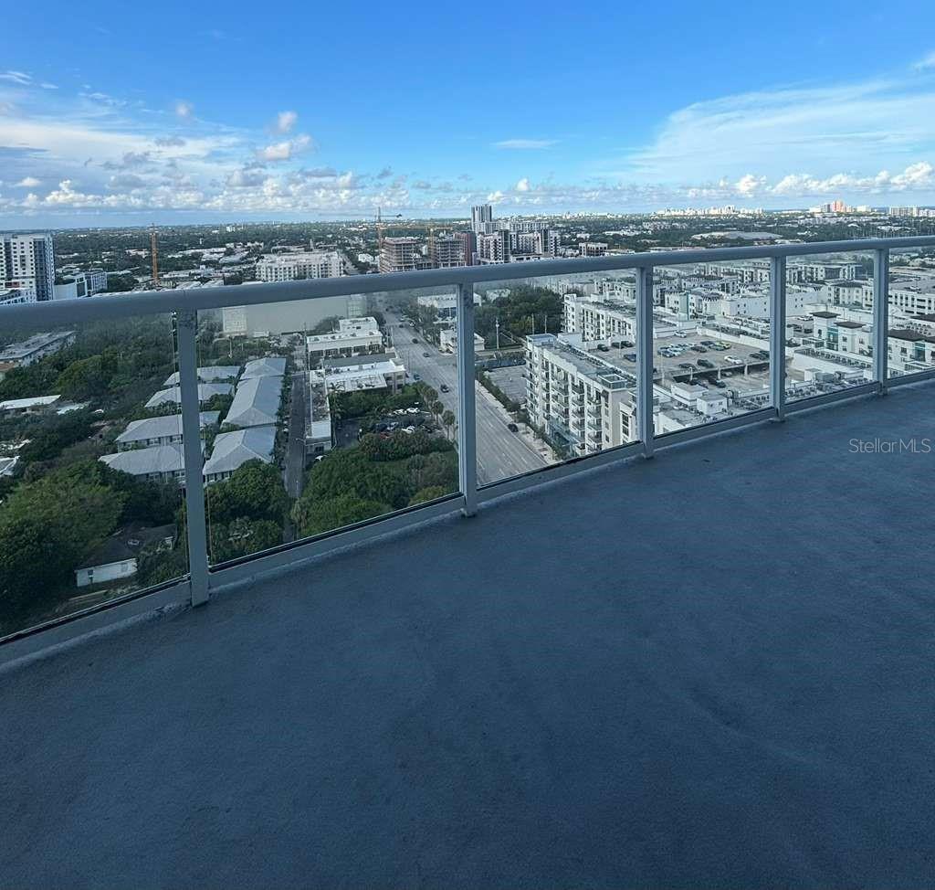 Condominium em FORT LAUDERDALE, FL - Daniel Dourado