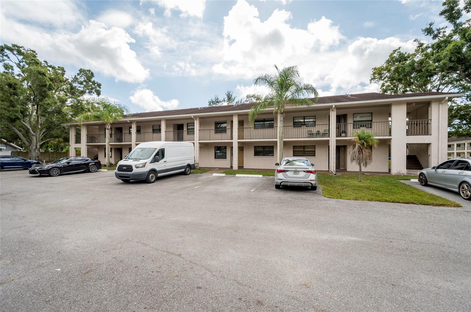 Condominium em ST PETERSBURG, FL - Daniel Dourado