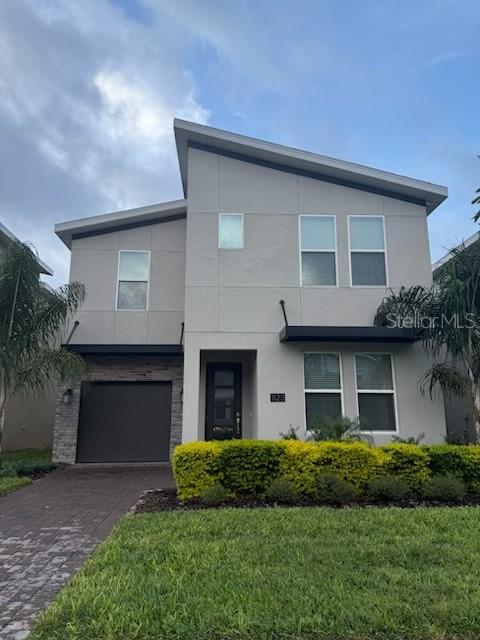 Single Family Residence em DAVENPORT, FL - Daniel Dourado