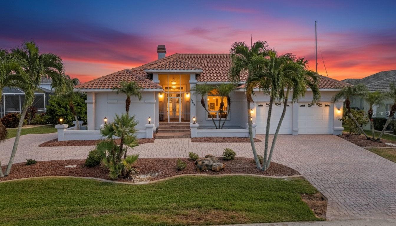 Single Family Residence em PUNTA GORDA, FL - Daniel Dourado