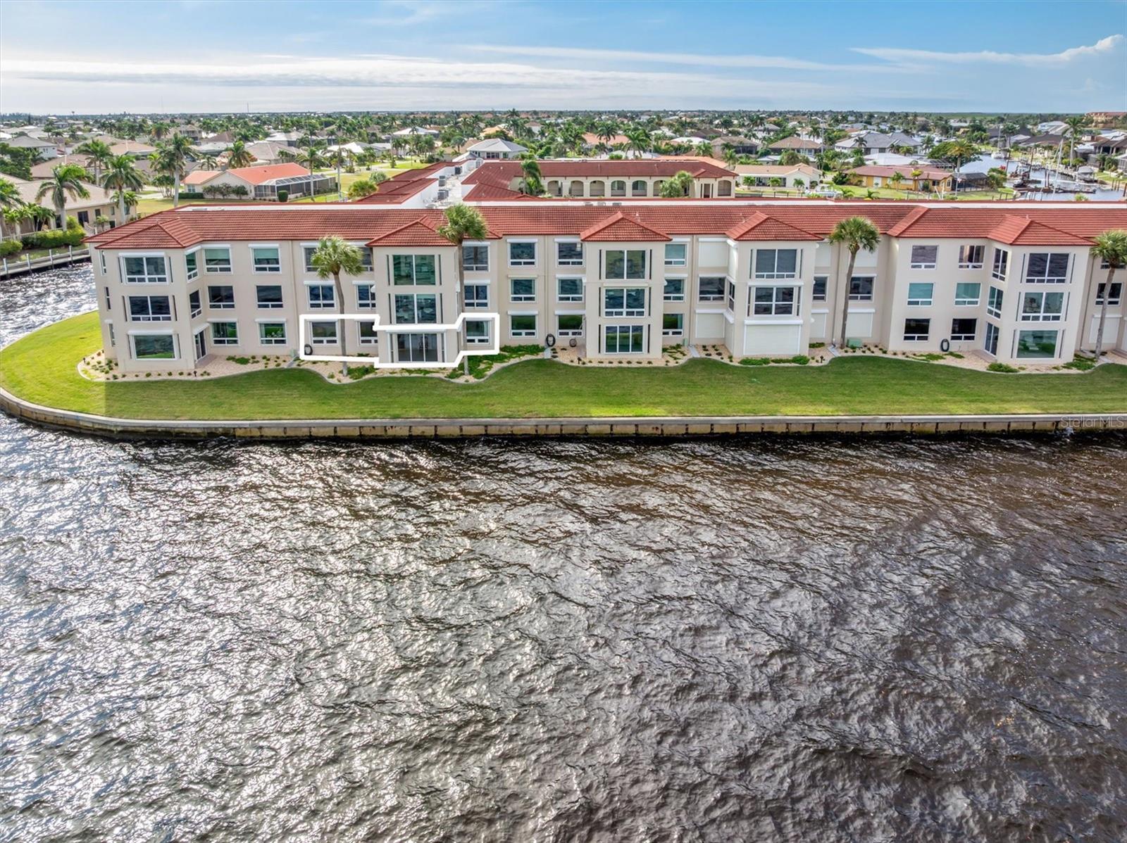 Condominium em PUNTA GORDA, FL - Daniel Dourado